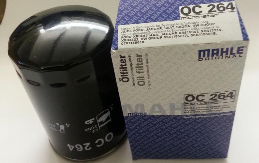 масляный фильтр двигателя на Ауди