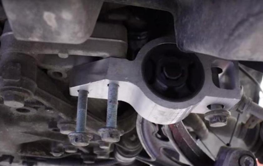 сайлентблок подвески