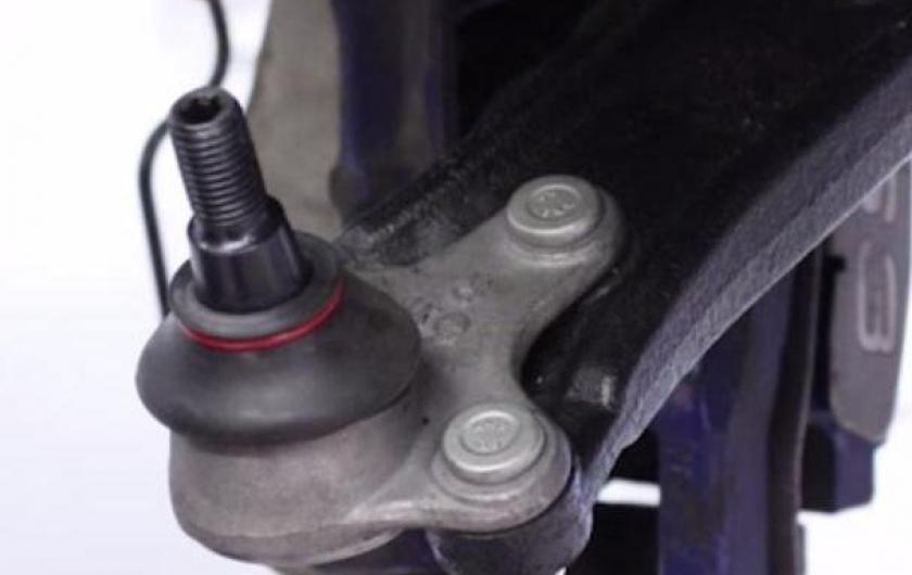 шаровая опора на рычаге