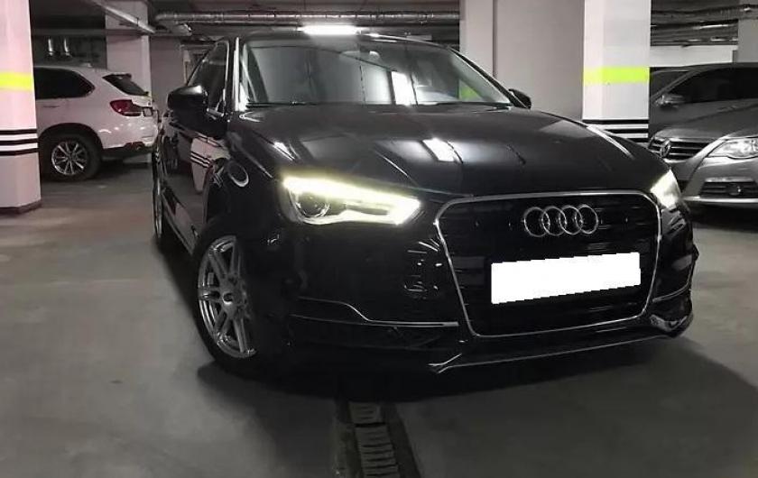 Ауди спереди