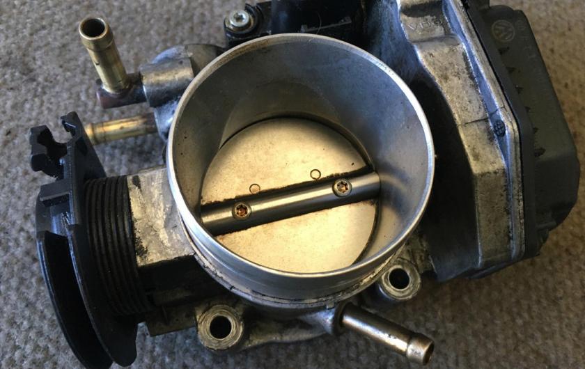дроссельная заслонка на Ауди