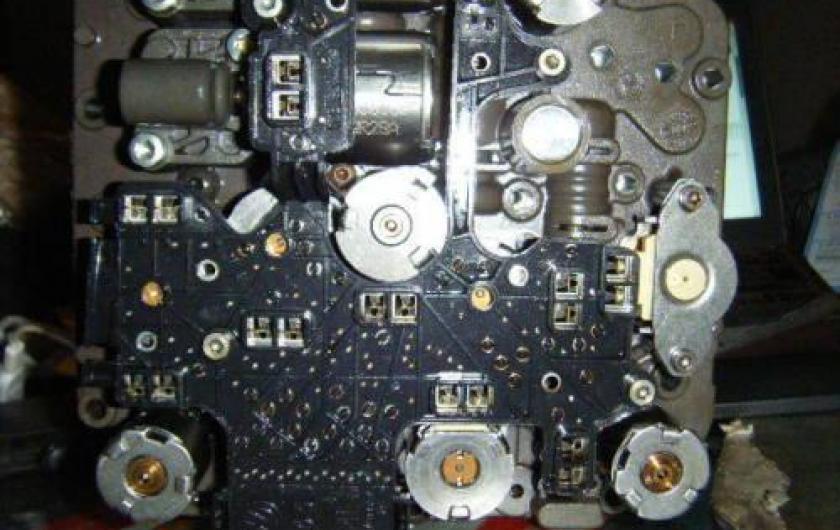 КПП робот Ауди снизу