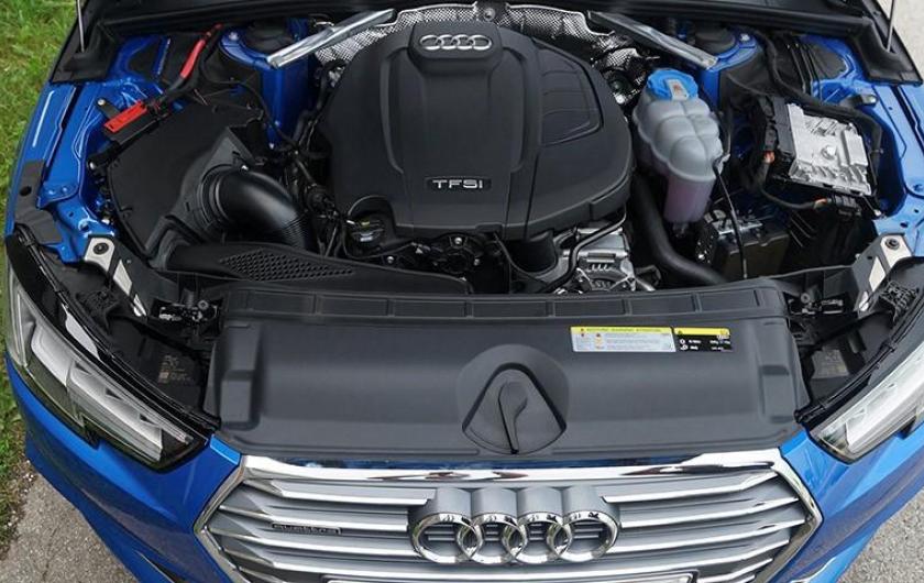 открытый капот на А4