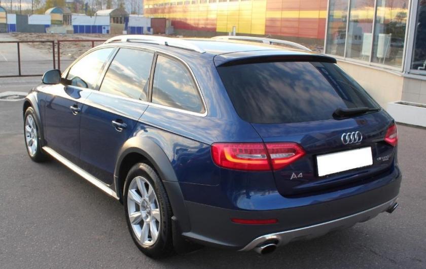 А4 Олроуд сзади