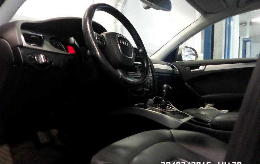 салон Ауди А4