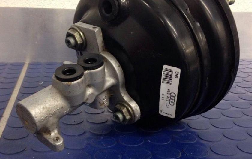 главный тормозной цилиндр на А4