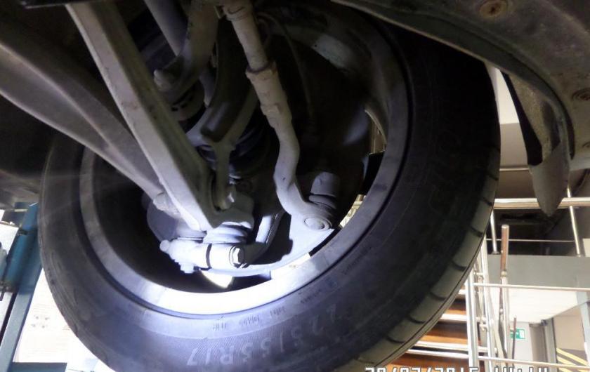 ходовая Ауди снизу