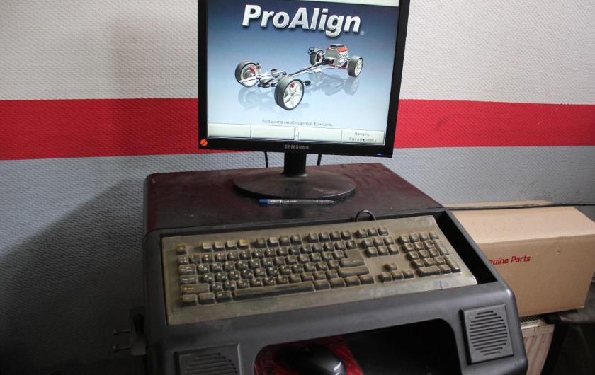 монитор стенда сход-развала