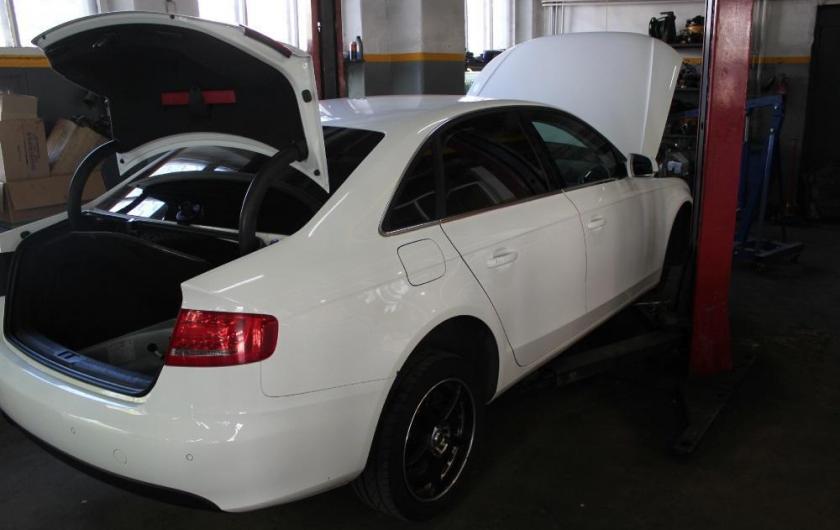 А4 седан на СТО