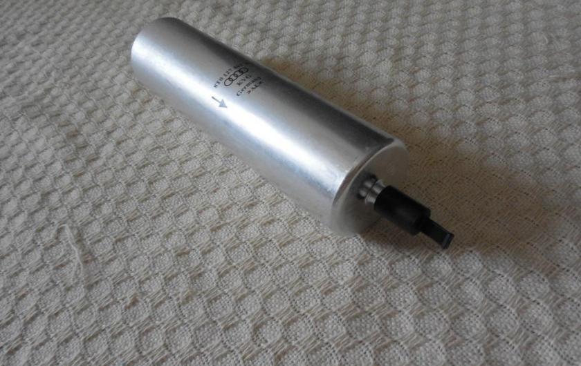 топливный фильтр Ауди