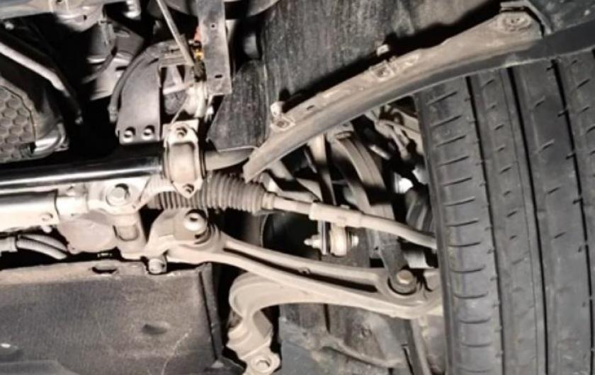 передняя подвеска и рулевая снизу на А5