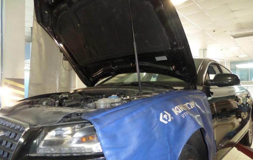 открытый капот на А-пятой