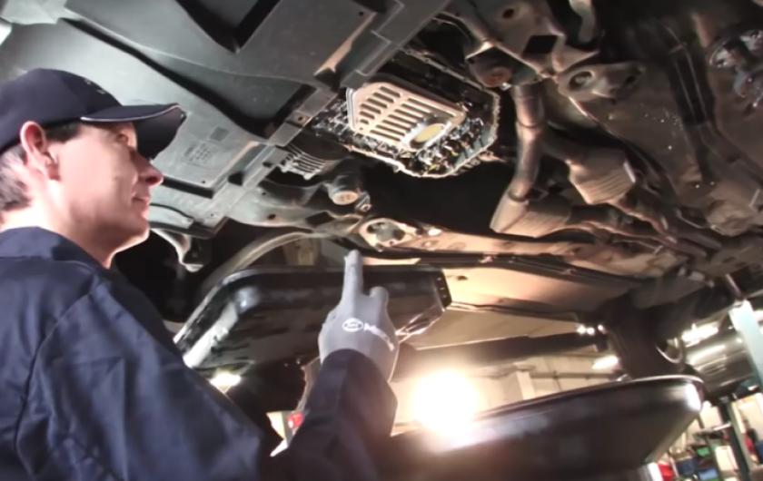 демонтаж поддона АКПП