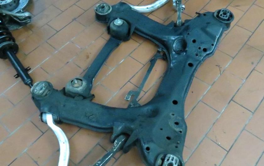 подрамник подвески А6