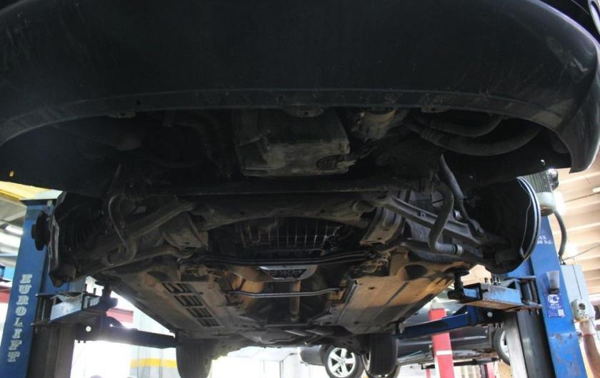 А6 на подъемнике снизу