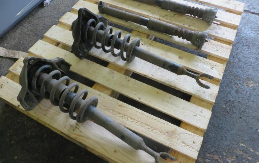 амортизаторы на А6