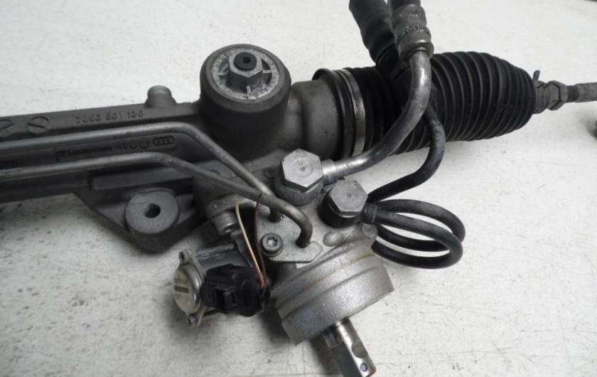 механизм рулевой рейки Ауди