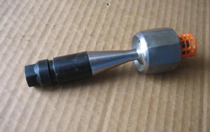 новая рулевая тяга ВАГ