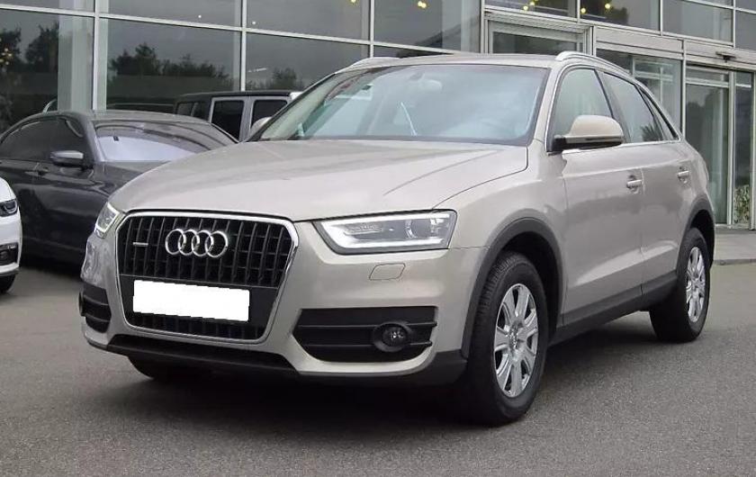 серый Q3 спереди