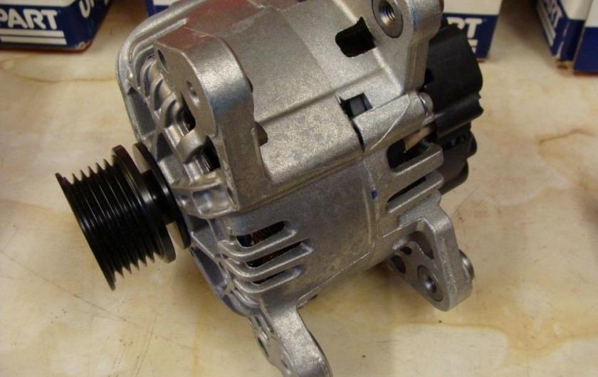 генератор двигателя на Q5