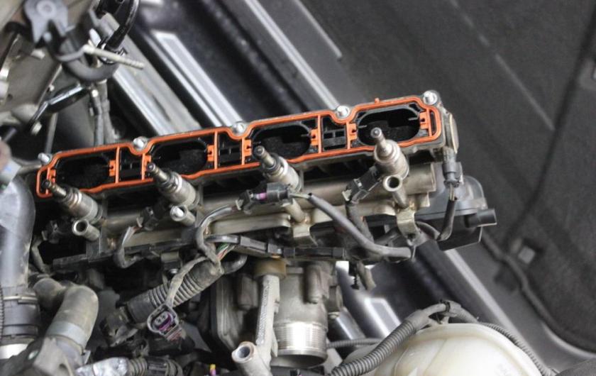 топливная рейка на Q5