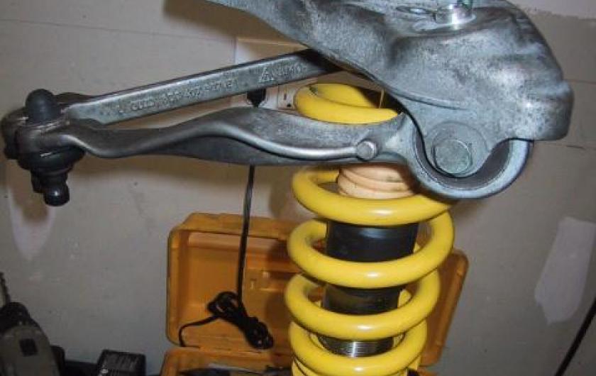 амортизатор с опорой