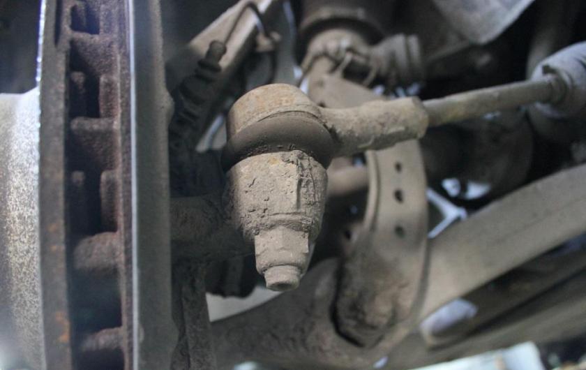 рулевая тяга на Ауди