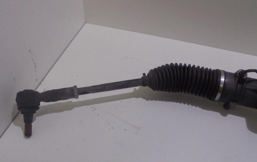 тяга рулевой рейки
