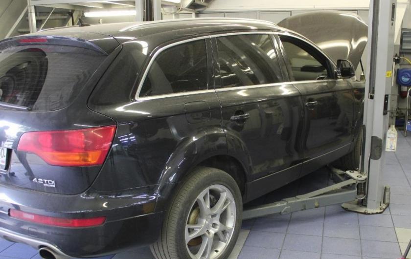 Q7 на СТО