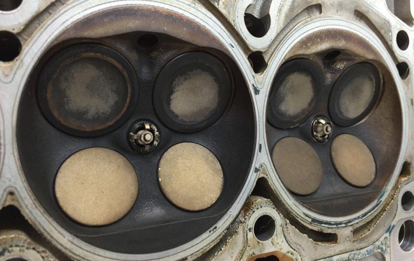 клапаны двигателя Q7