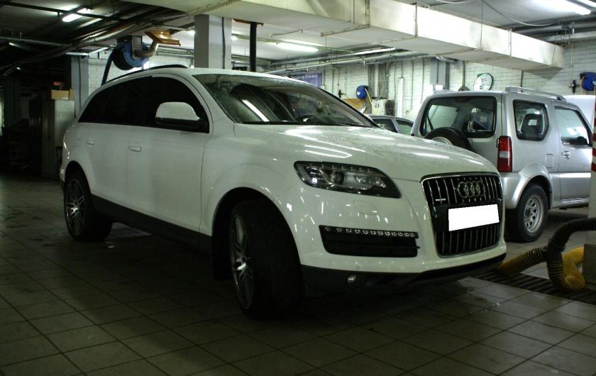 Ауди Q7