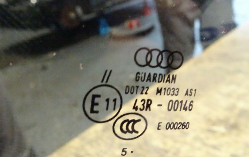 лобовое стекло Ауди А6