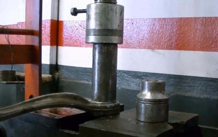 запрессовка сайлентблоков рычагов