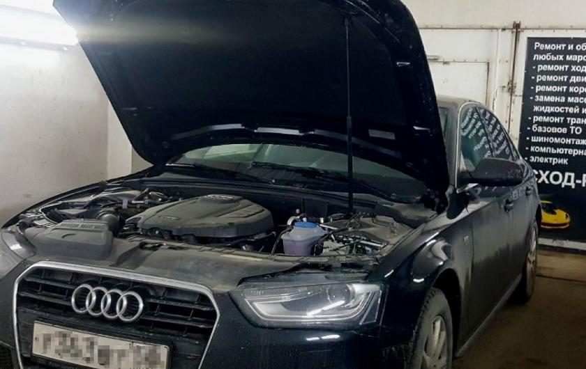 Ауди А4 в сервисе