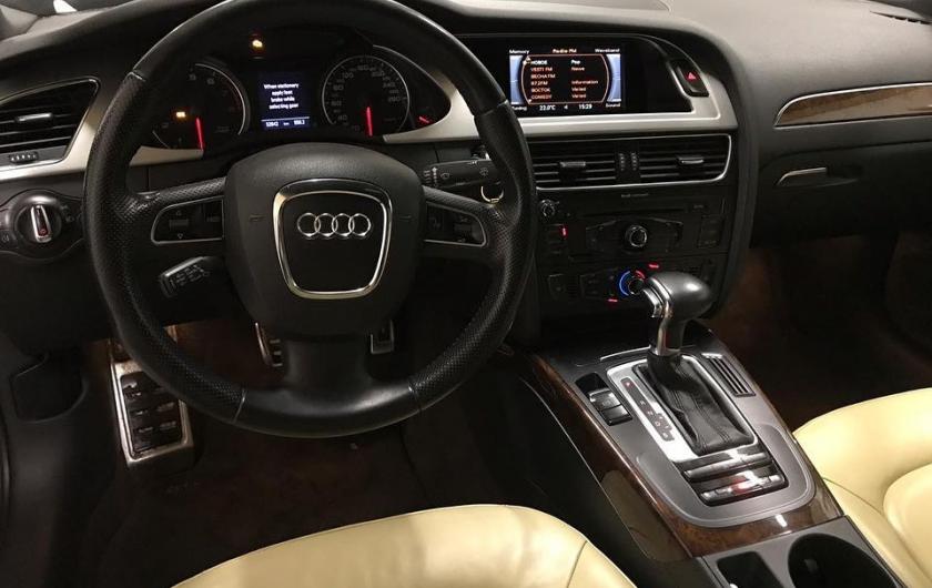 салон Ауди А4