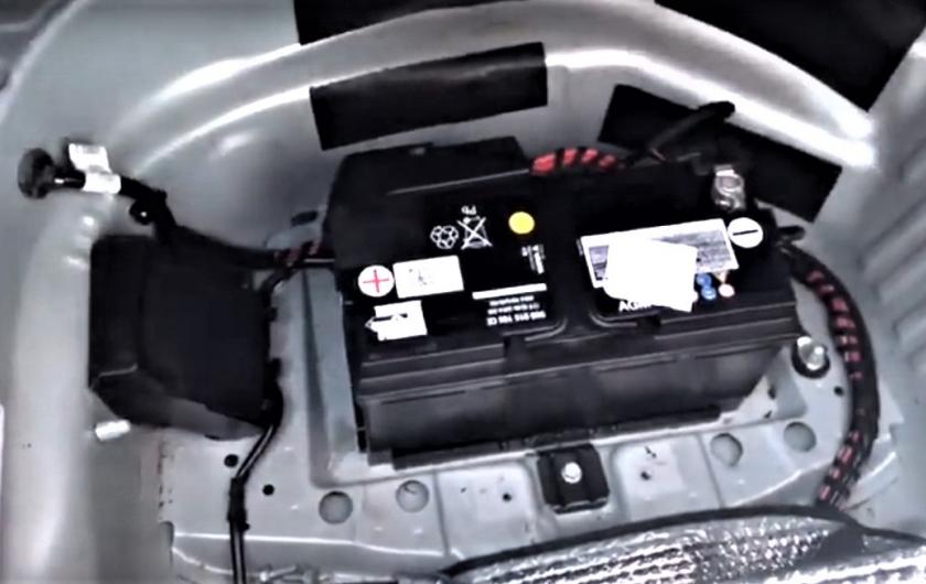 Замена аккумулятора Ауди А5