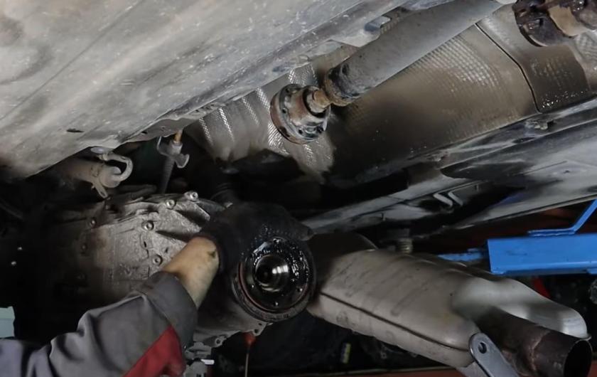 установка коробки Ауди А5