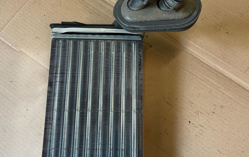 радиатора печки на Ауди ТТ