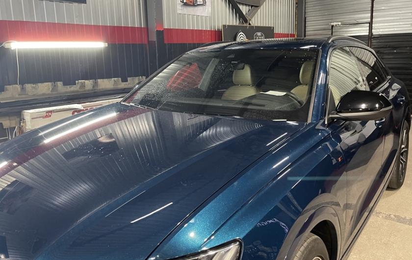 Ауди Q8 после замены лобового стекла