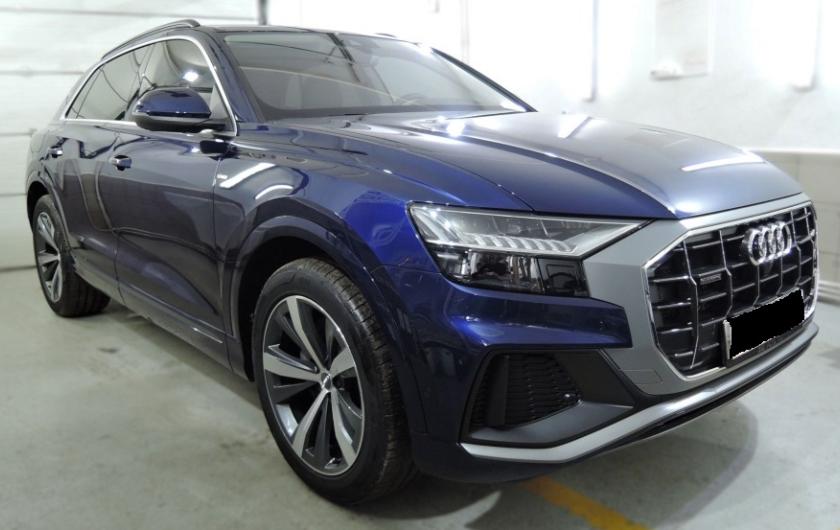 Подготовка Ауди Q8 к замене приводного ремня