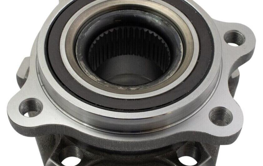 Новый комплект ступицы и подшипника