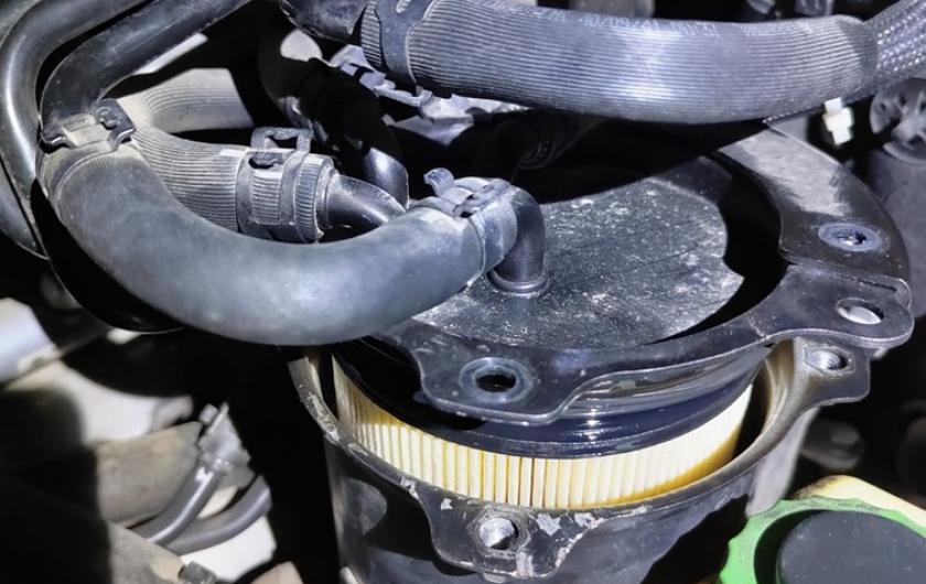 Замена топливного фильтра Ауди Q8