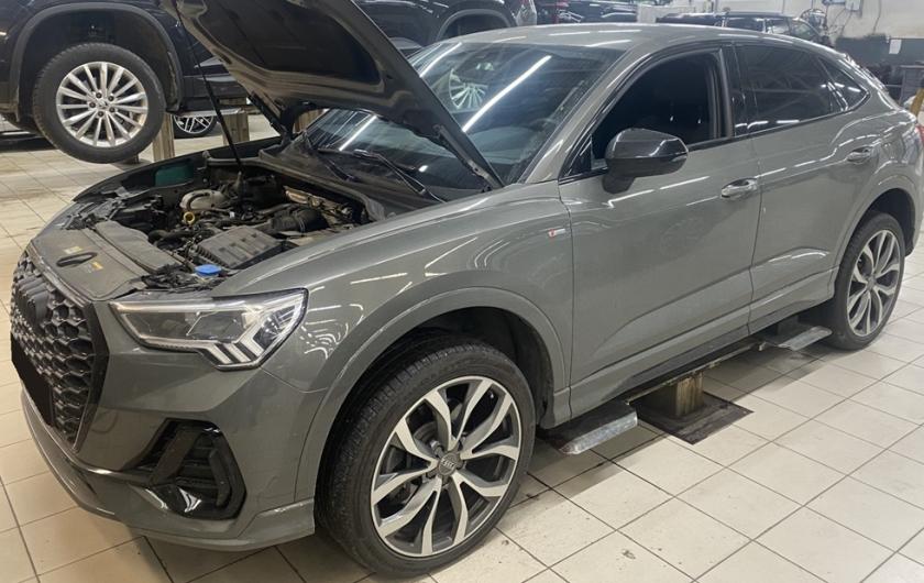 Ауди Q3 в процессе замены топливных форсунок