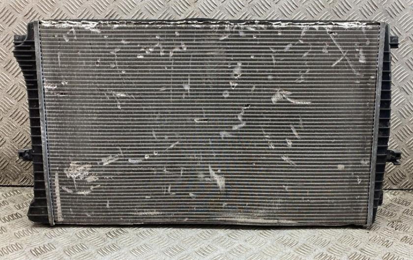 Радиатор снят для промывки