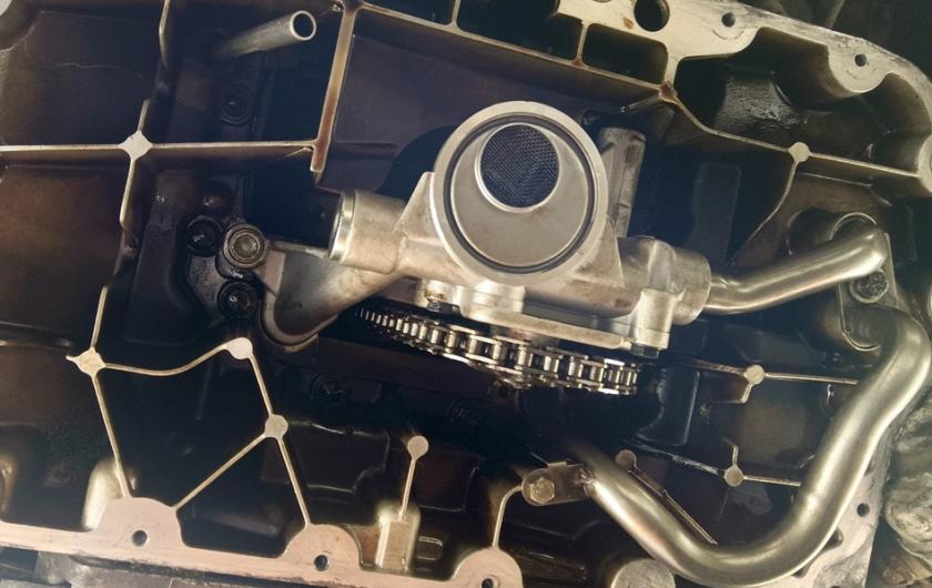 Замена масляного насоса Ауди А6