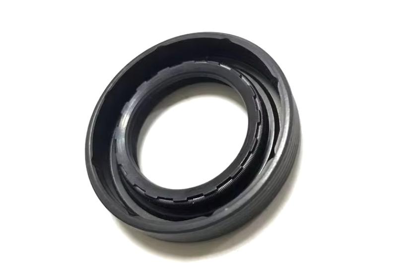 Новый сальник приводного вала