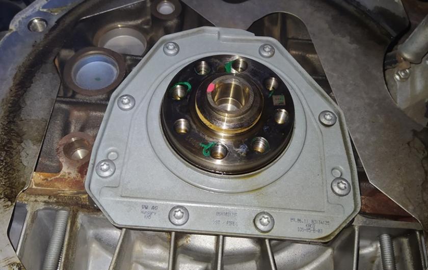 Замена заднего сальника коленвала Ауди А6