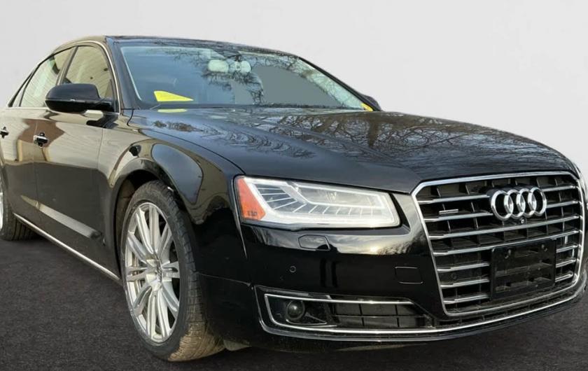 Ауди А8 после замены аккумулятора в автотехцентре