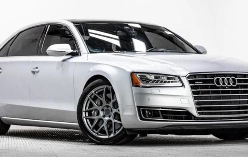 Ауди А8 после замены компрессора кондиционера в автотехцентре