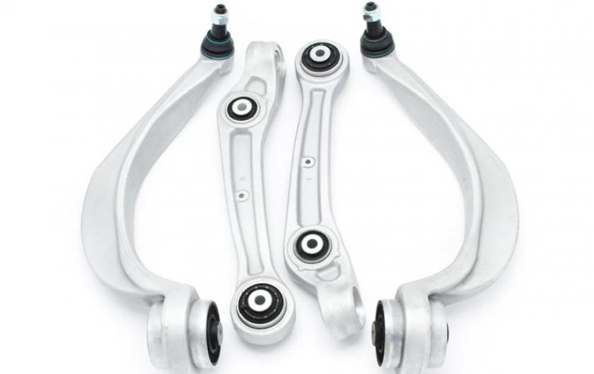 Комплект передних рычагов